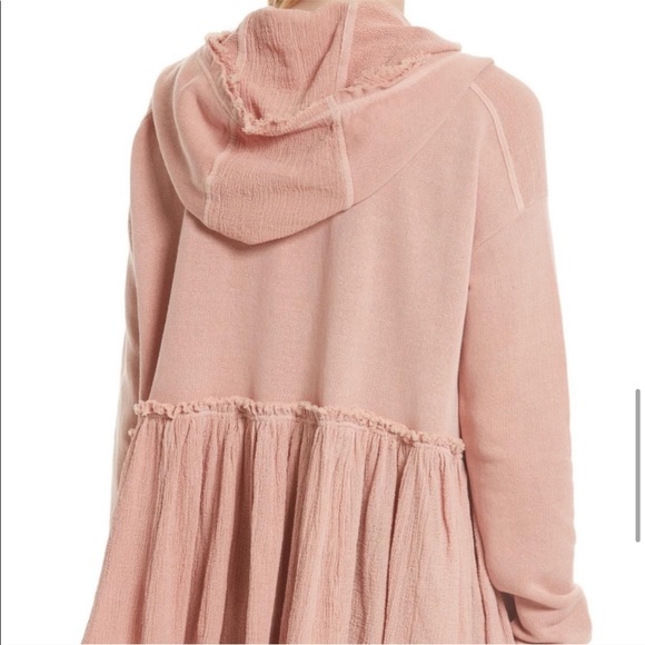 Top - Picture 2 of 3